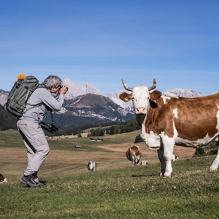 Hotel Platz Ortisei Bagian luar foto