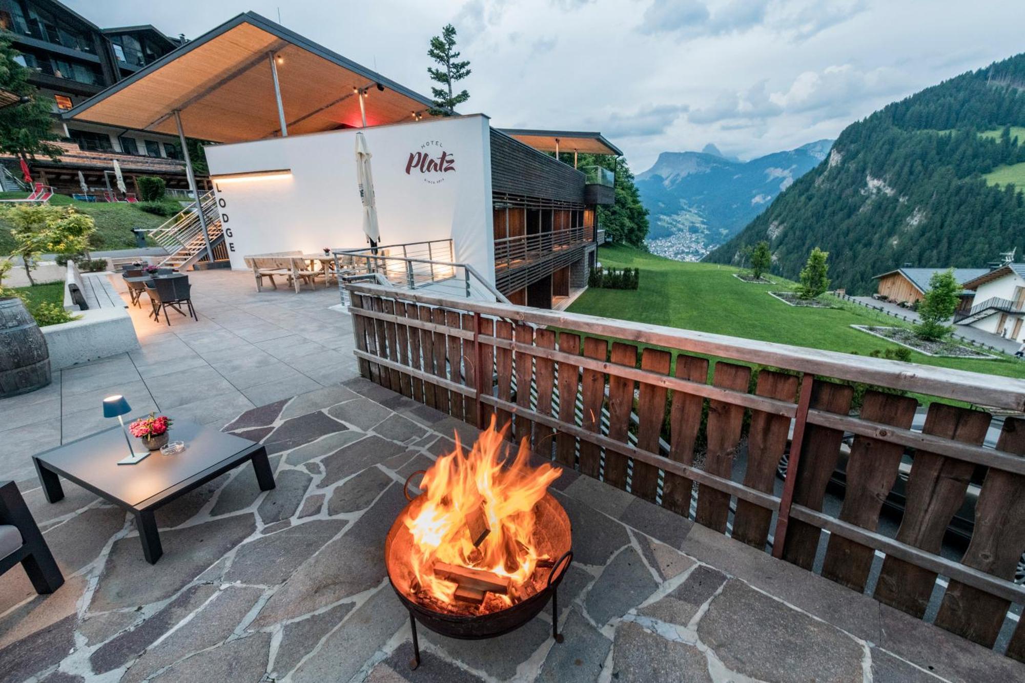 Hotel Platz Ortisei Bagian luar foto